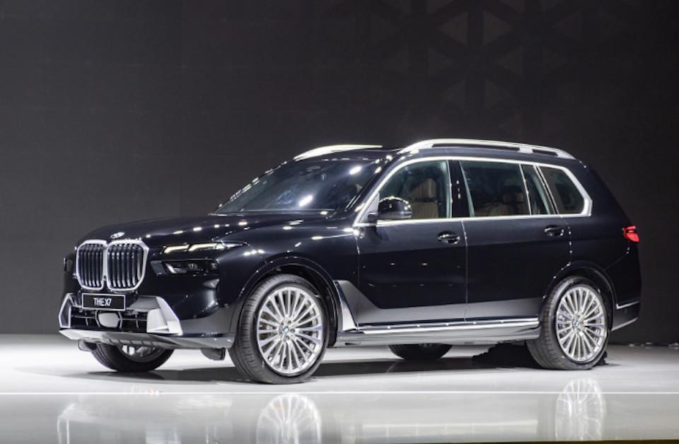 BMW X7 Pure Excellence zum Launch