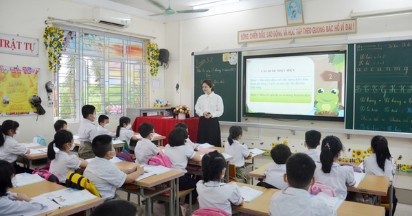 En Quang Ninh faltan casi 2.000 profesores en todos los niveles.