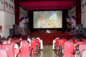 Inauguración del ciclo de cine con motivo del Día Internacional del Niño 1 de junio