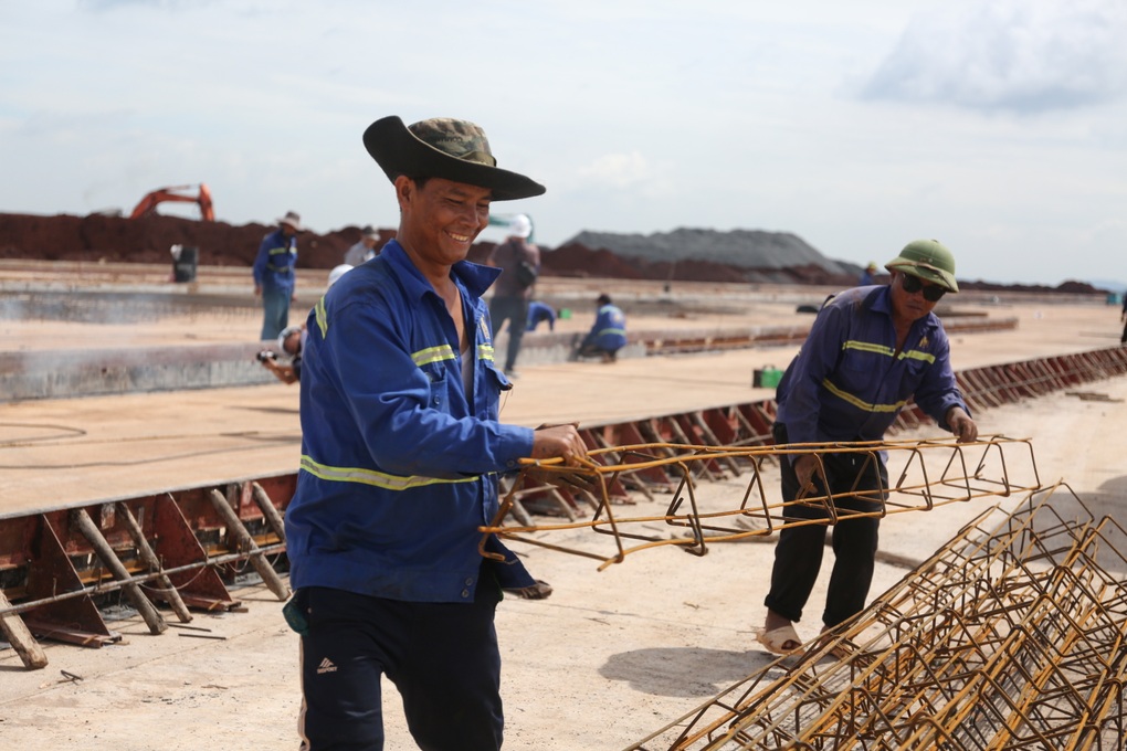 Hơn 8.000 kỹ sư, công nhân thi công sân bay Long Thành dịp lễ 2/9