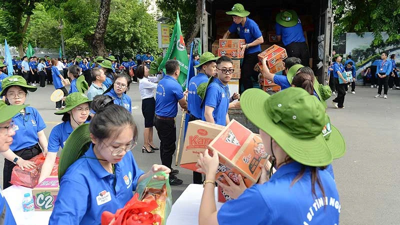 Tinh thần “5 tiên phong” trong tuổi trẻ khối trường học