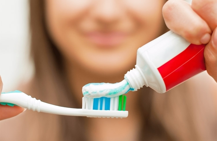 How many times a day should you brush your teeth? - 1