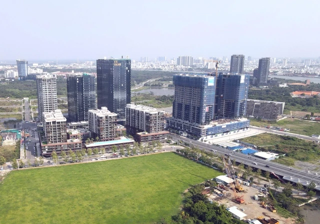 海外在住ベトナム人はベトナムで不動産を購入する「門戸が開かれる」 - 写真 1。 Việt kiều sẽ 'rộng cửa' mua nhà đất tại VN- Ảnh 1.