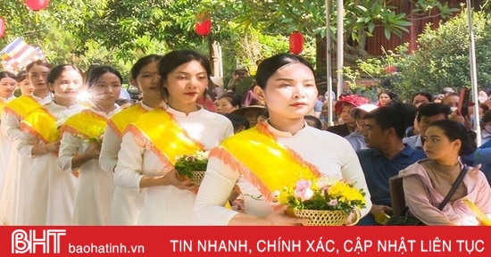 Chùa Cảm Sơn tổ chức lễ mừng Phật đản