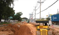 Binh Duong mejora la Carretera Nacional 13 de 6 a 8 carriles. Foto: H.C.