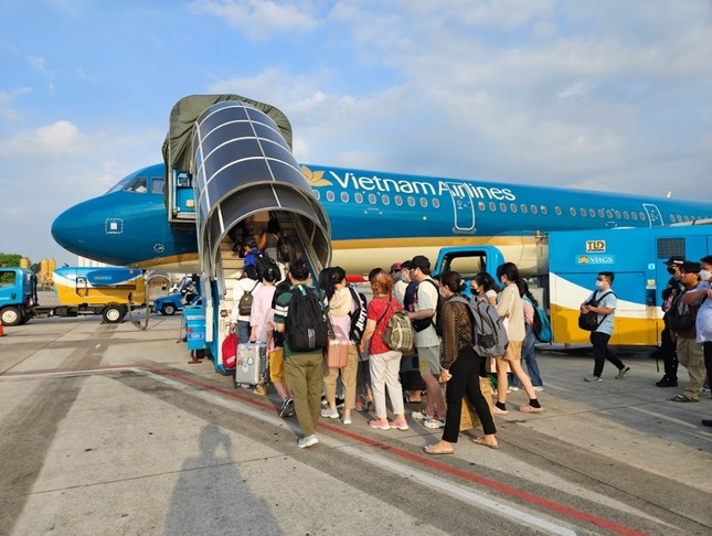 Empiece a vender billetes de avión para el Tet