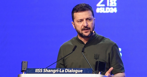 Tại Singapore, ông Zelensky nói Trung Quốc ngăn các nước dự hội nghị hòa bình Ukraine