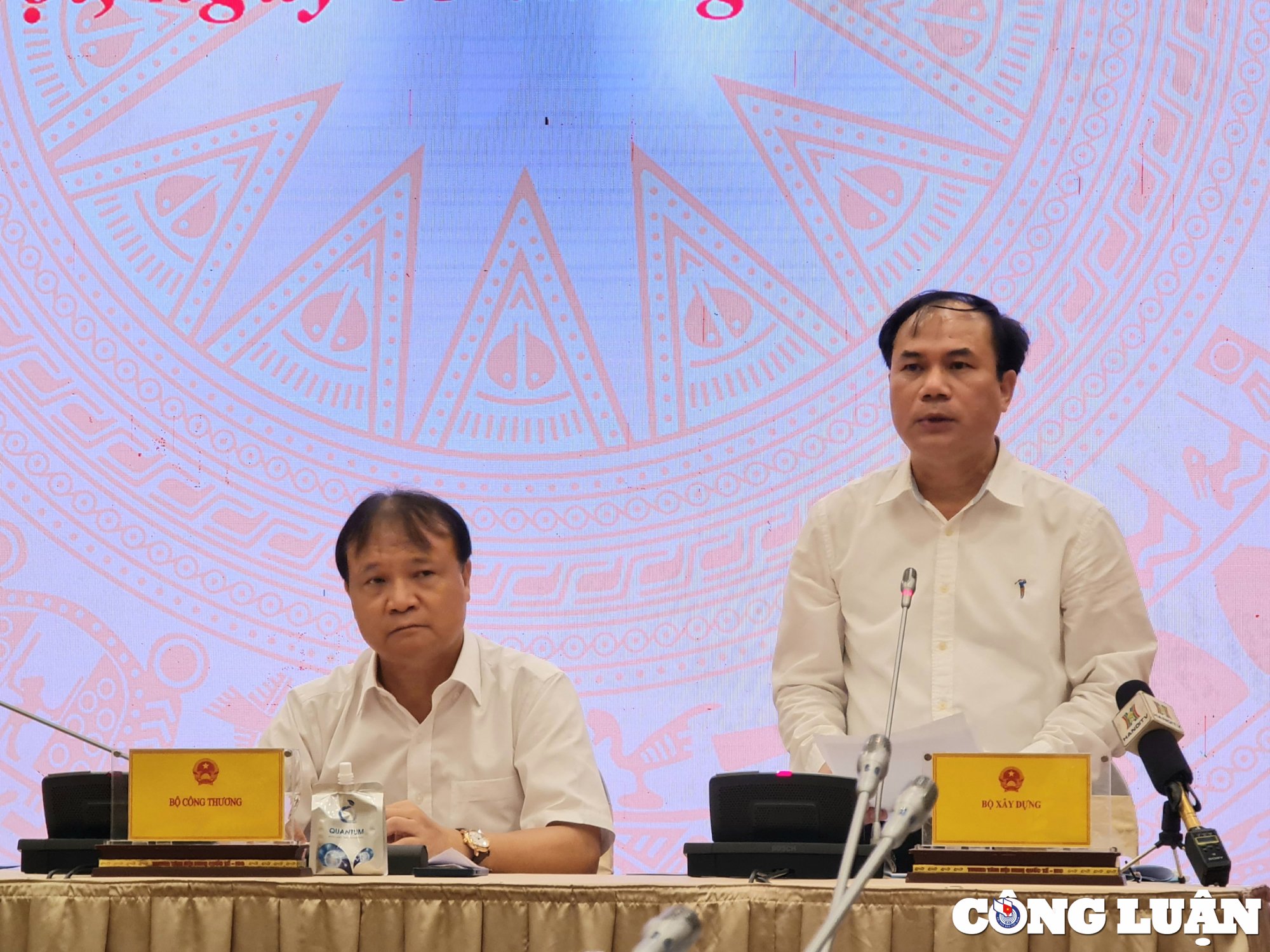 Minister Nguyen Van Sinh has issued a policy for real estate projects that have been basically resolved, image 2.