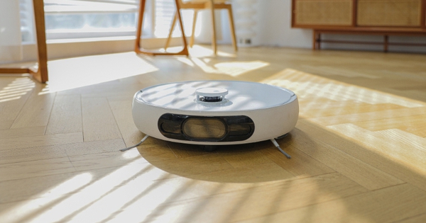 Discover the EZVIZ RS2 smart vacuum cleaner robot