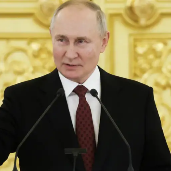 世界 - ウラジーミル・プーチン大統領の任期を振り返る