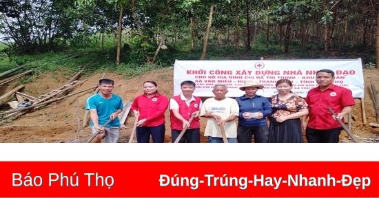 Khởi công “Nhà nhân đạo” cho hộ nghèo huyện Thanh Sơn