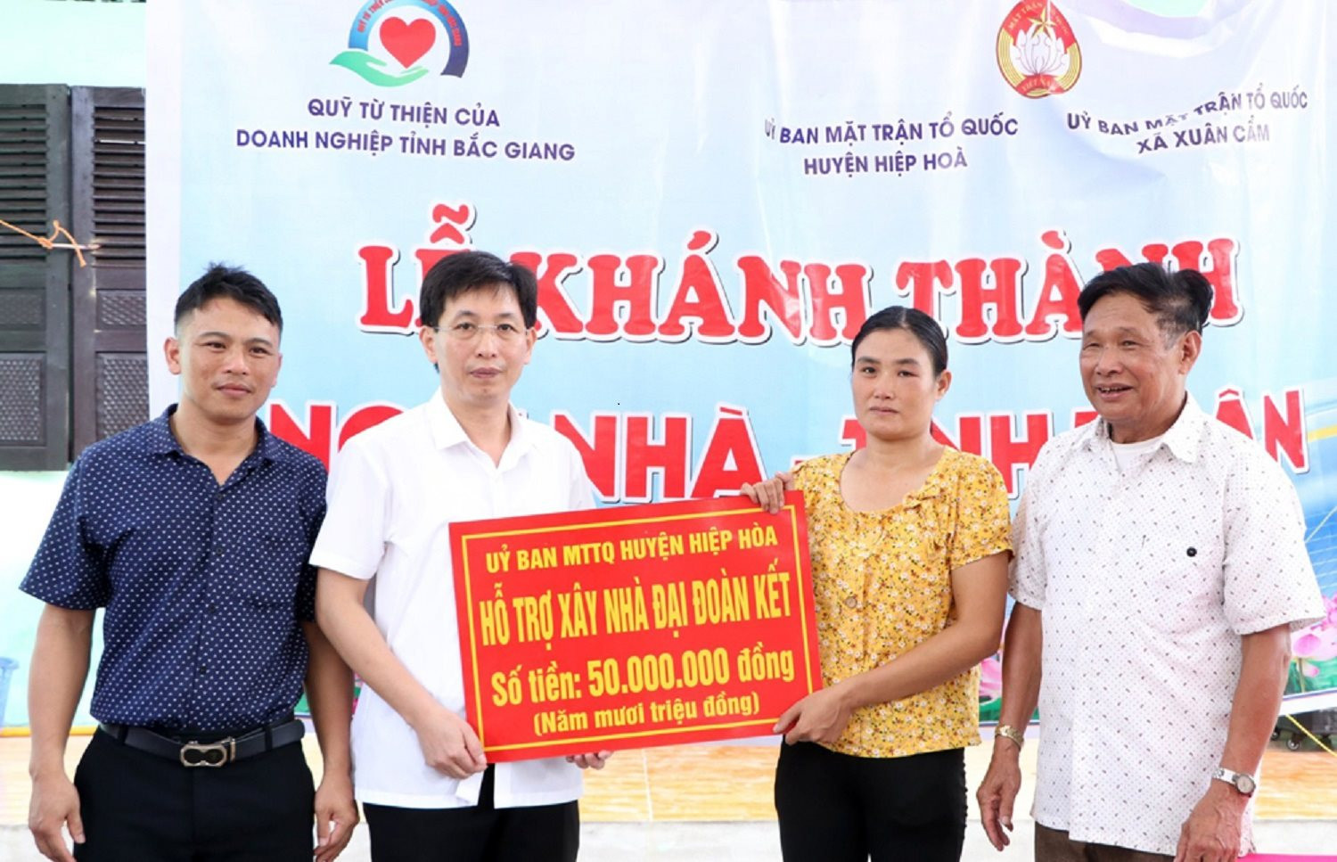 ข้างบน(1).jpg