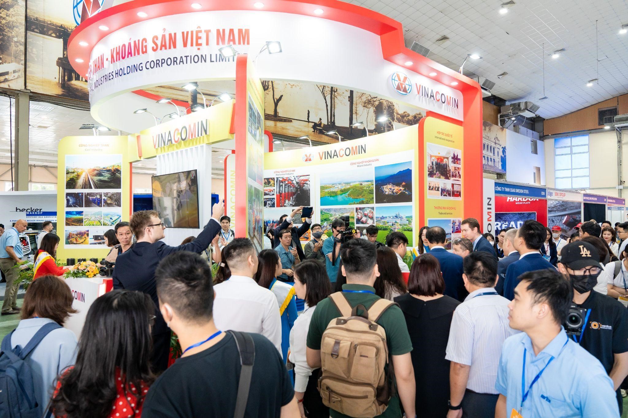 More than 200 businesses from 17 countries and territories gathered at Mining Vietnam Exhibition 2024