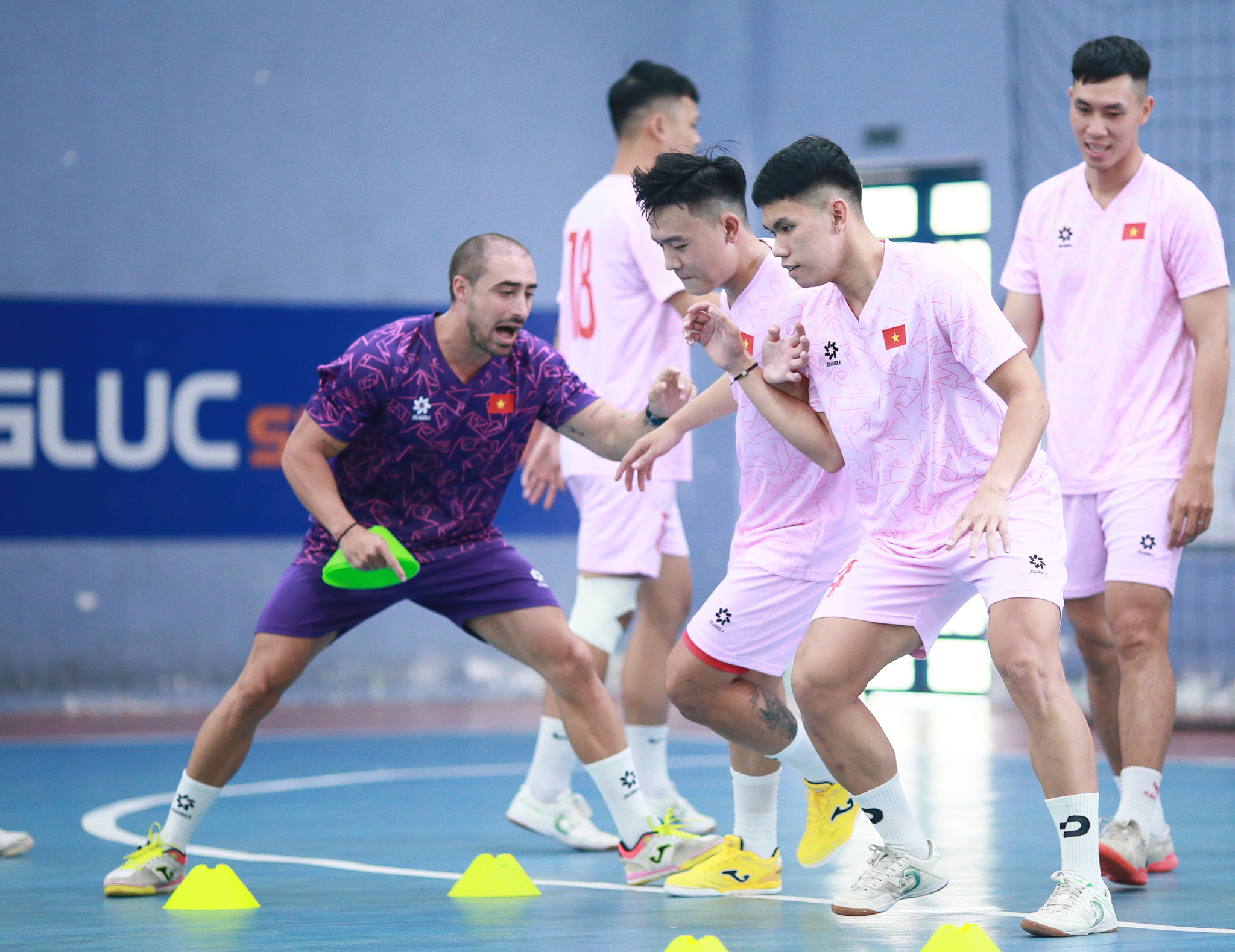 Đội tuyển futsal Việt Nam gặp thách thức tại giải châu Á- Ảnh 4.