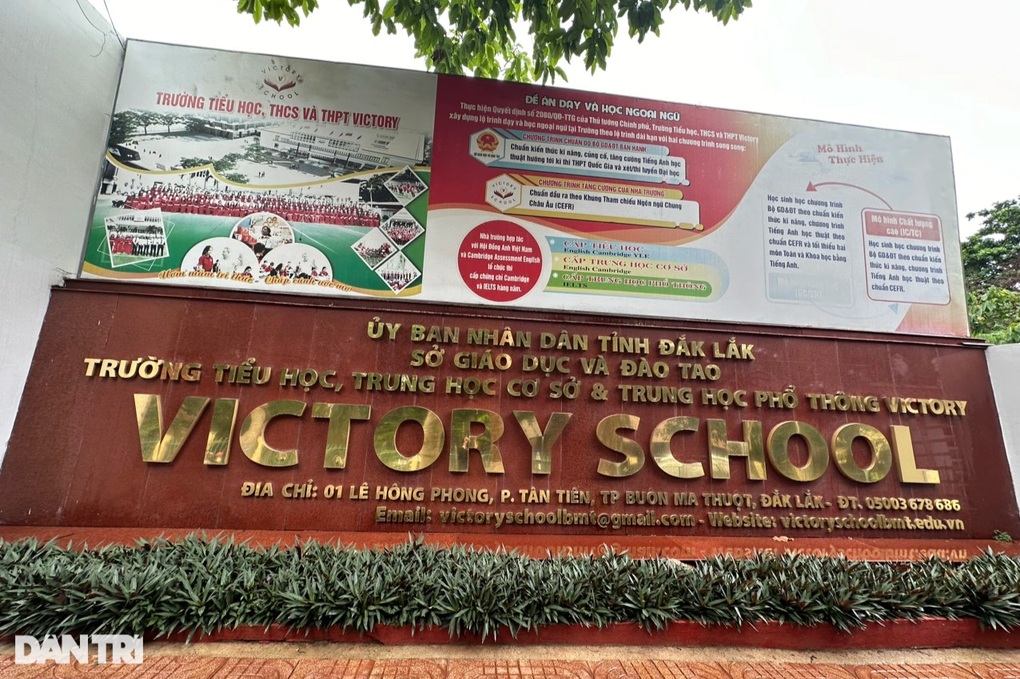 Vụ chậm nộp học phí 2 ngày bị hủy kết quả trúng tuyển: Lỗi của người lớn - 1