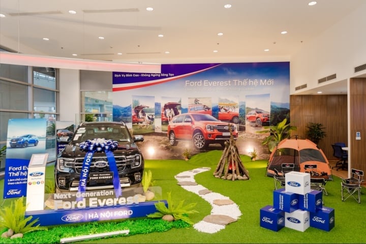 Hanoi Ford Showroom: The ideal destination for customers - 1