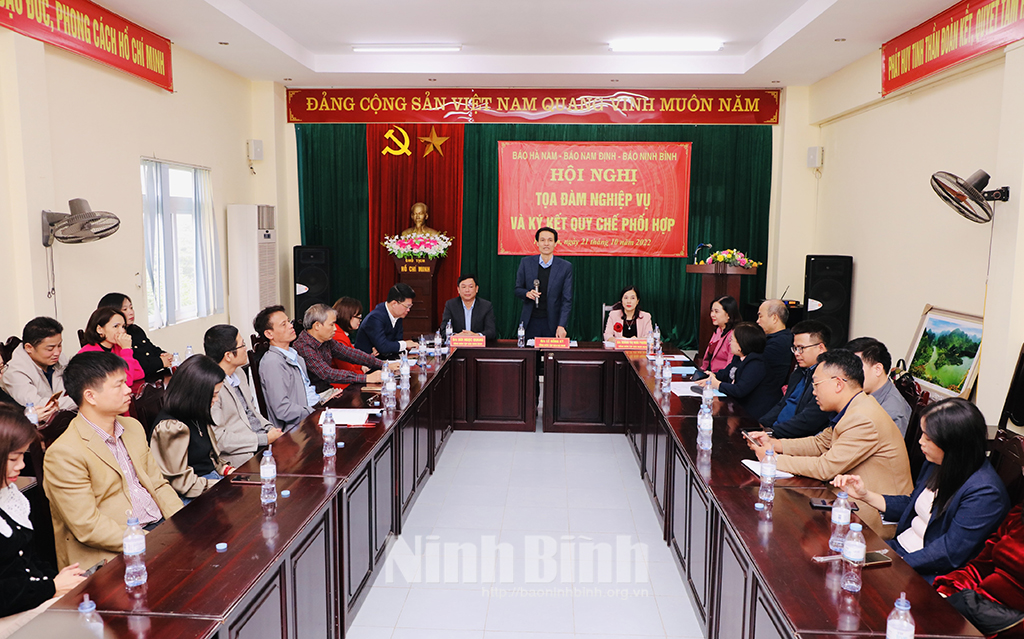 Ninh Binh Newspaper, Ha Nam Newspaper and Nam Dinh Newspaper held a professional seminar and signed a coordination regulation.