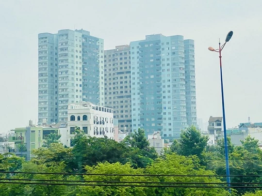 Ho Chi Minh City Real Estate Market - Part 1: Legal problems, lack of supply