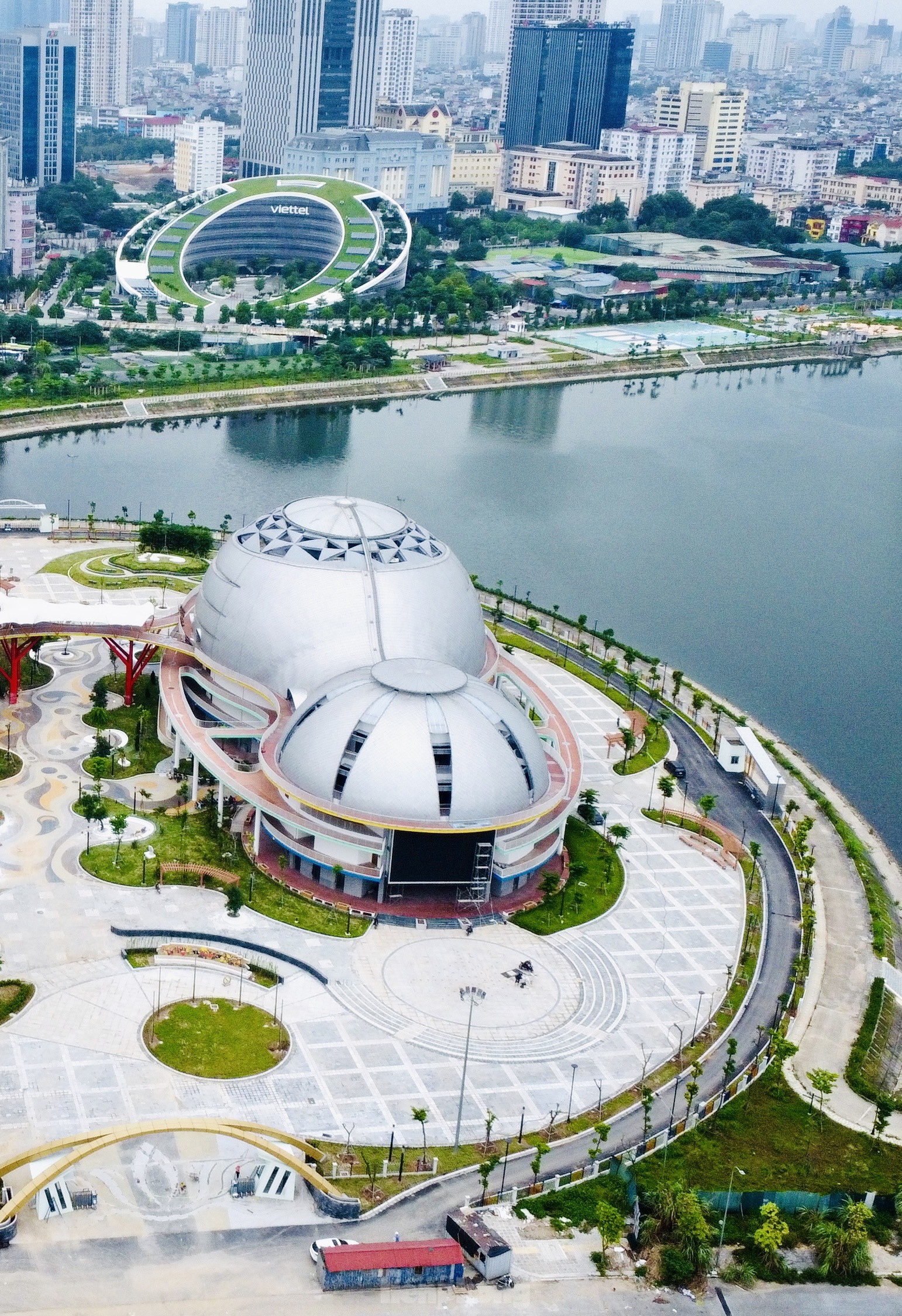 Blick von oben auf den Hanoi-Kinderpalast im Wert von mehr als 1.300 Milliarden VND Foto 6