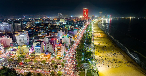 Bau eines Nachtunterhaltungsbereichs von über 11.000 m2 am Strand von Quy Nhon