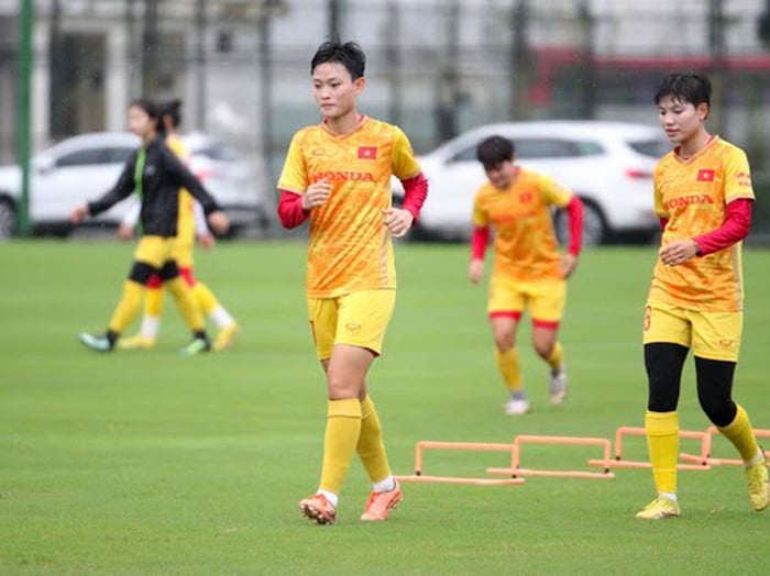 Hai Yen a été choisie comme capitaine de l'équipe féminine vietnamienne.