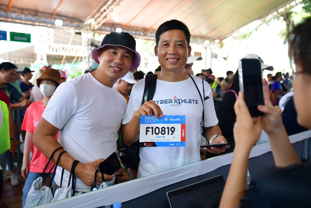 Event - 9,000 athletes compete at the 2023 Da Nang International Marathon (Image 2).