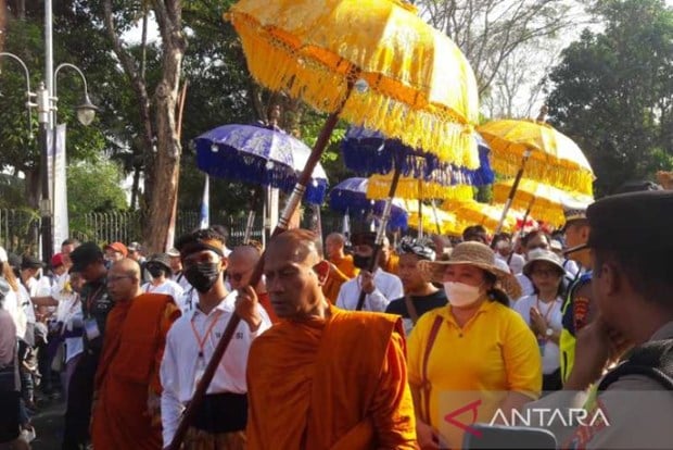 Tong thong Indonesia Joko Widodo chuc mung Phat tu nhan Dai le Vesak hinh anh 1