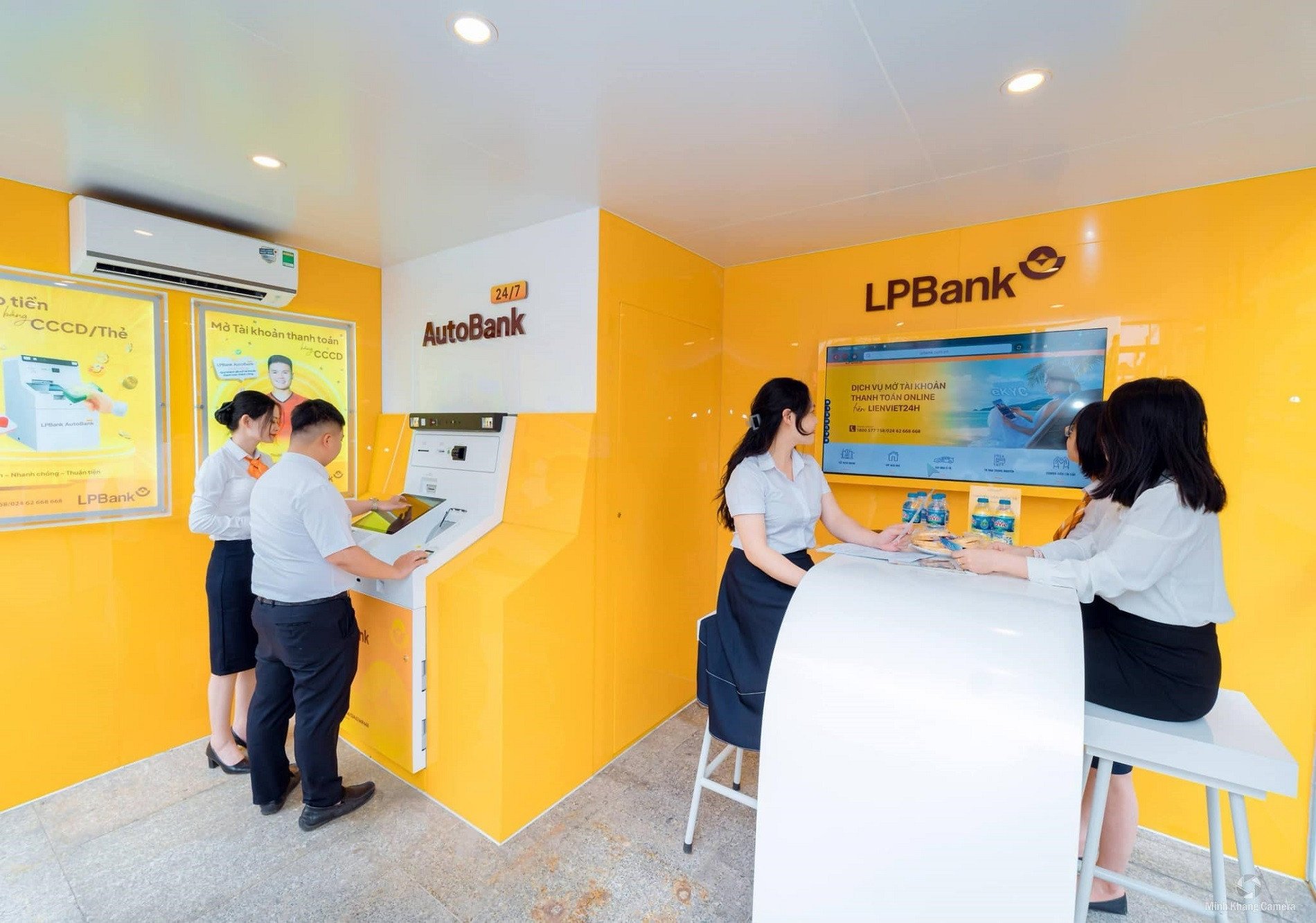 lpbank auto bank.jpg