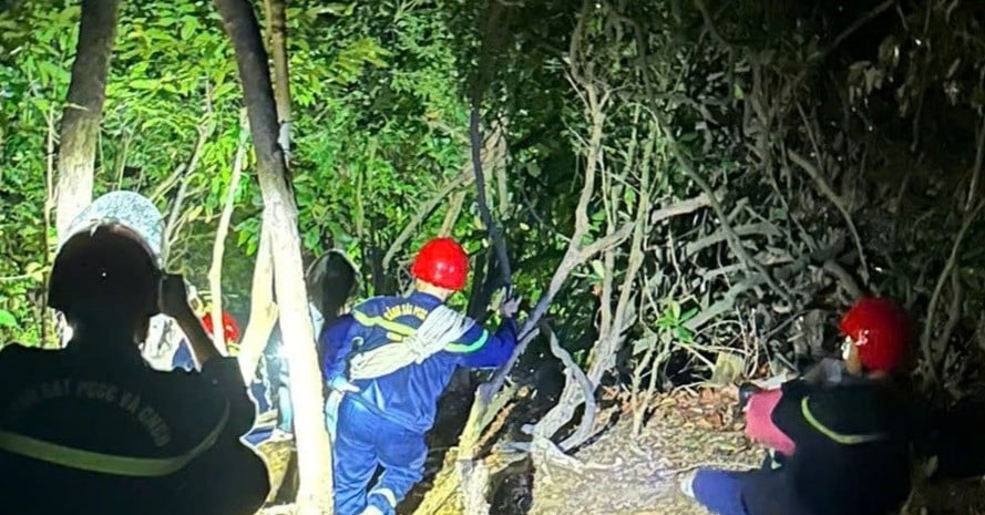 Rescatan a dos turistas perdidas en la península de Son Tra