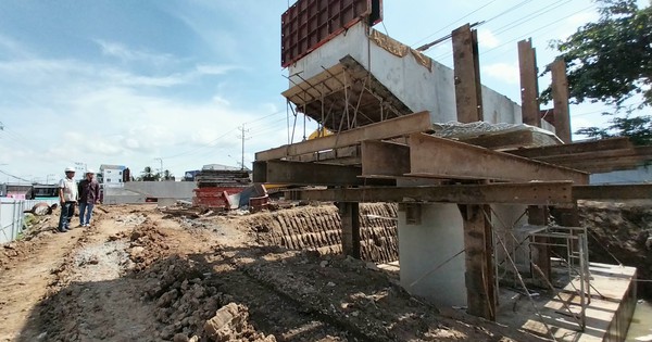 Cầu Hồng Ngự ở Đồng Tháp hiện thi công đến đâu?
