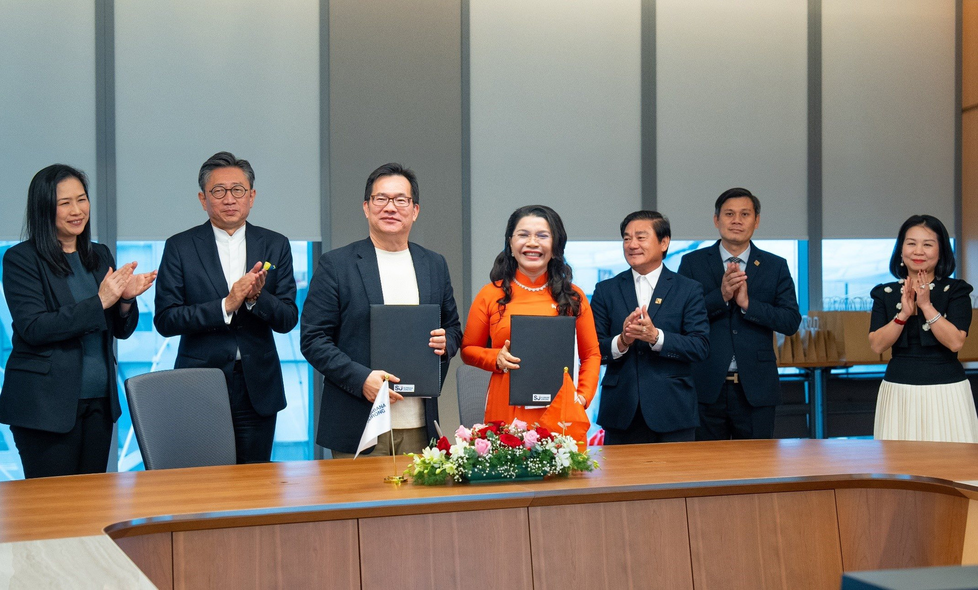 Kim Oanh Group strategic cooperation with Surbana Jurong