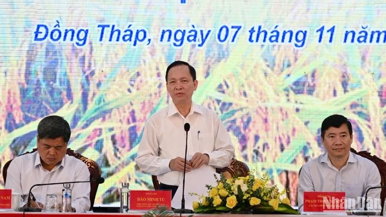 พร้อมจัดสรรทุนพิเศษดำเนินโครงการข้าวคุณภาพดี ปล่อยมลพิษต่ำ 1 ล้านเฮกตาร์ photo 1