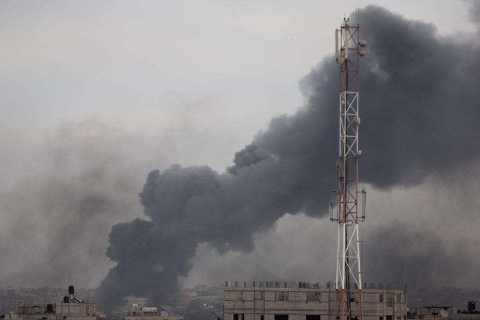 The United Nations General Assembly will vote on a demand for a ceasefire in Gaza picture 1