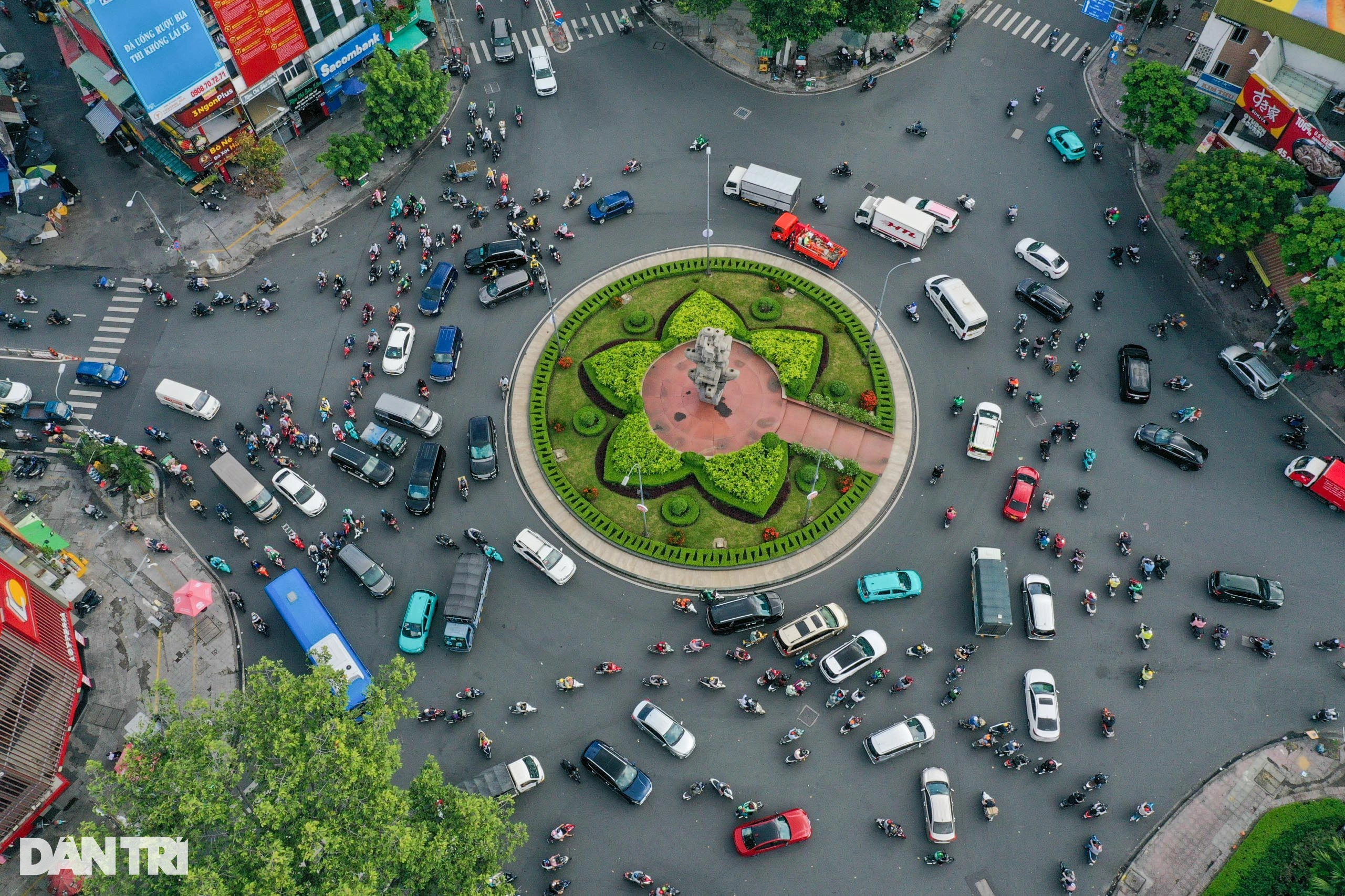 Primer plano de cinco intersecciones en la ciudad de Ho Chi Minh donde pronto se construirán pasos elevados