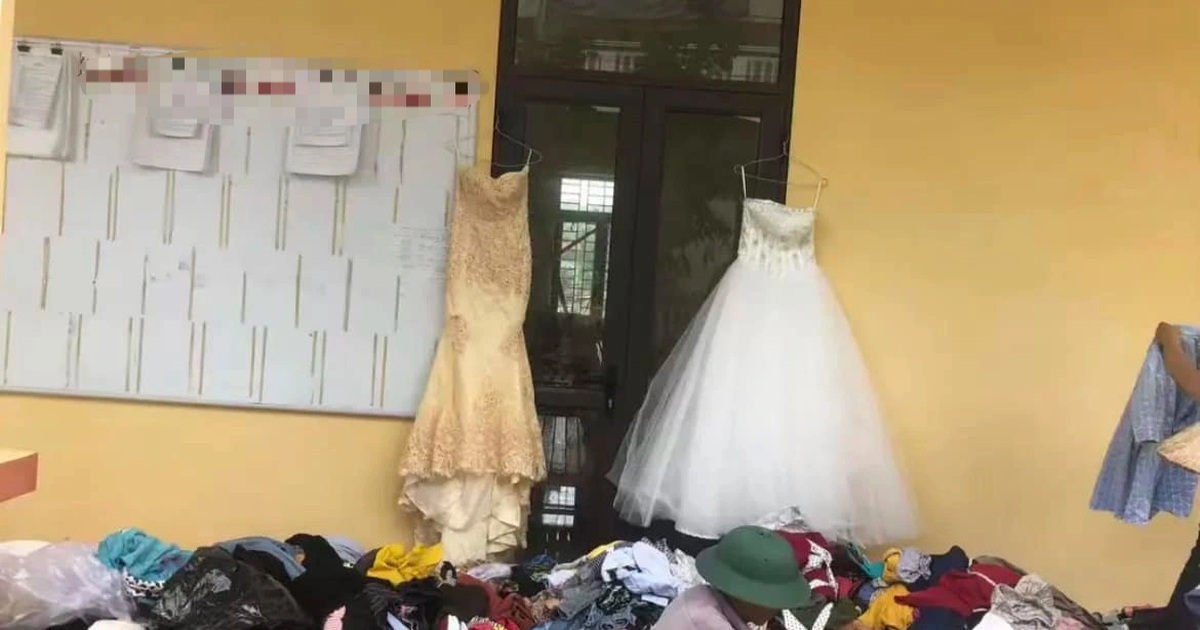 Polémica por una serie de vestidos de novia donados para ayudar a personas en zonas inundadas