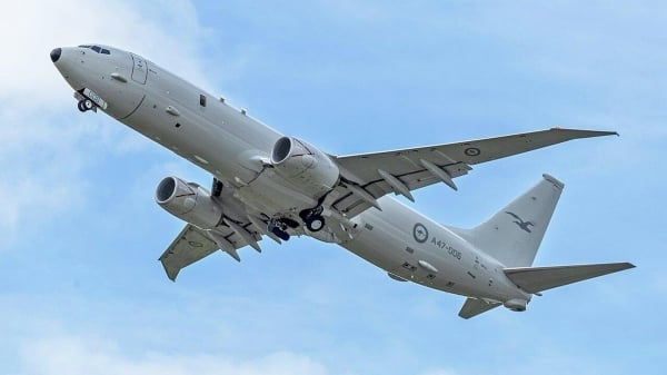 US P-8A Poseidon patrol aircraft flies over Taiwan Strait, China sends fighter jets to closely monitor