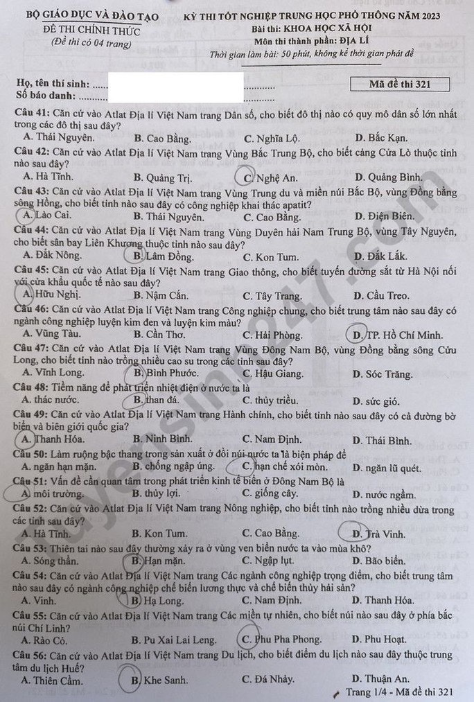 Chi tiết đề thi, giải đề thi môn Lịch sử, Địa lý, Giáo dục công dân ảnh 12