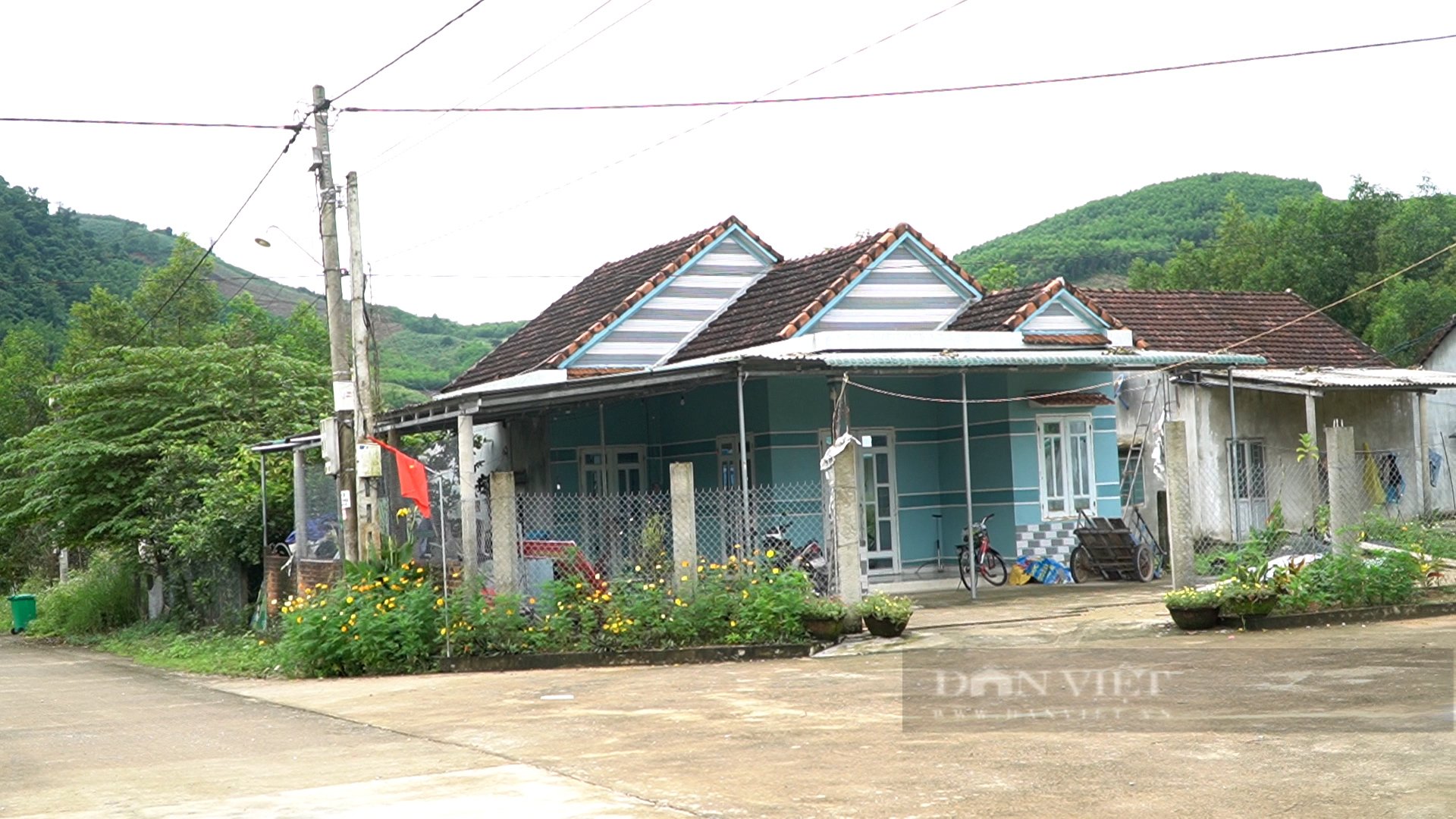 Quảng Ngãi: Người H’rê ở khu tái định cư Gò Thần có cuộc sống khấm khá, an toàn trước thiên tai- Ảnh 3.