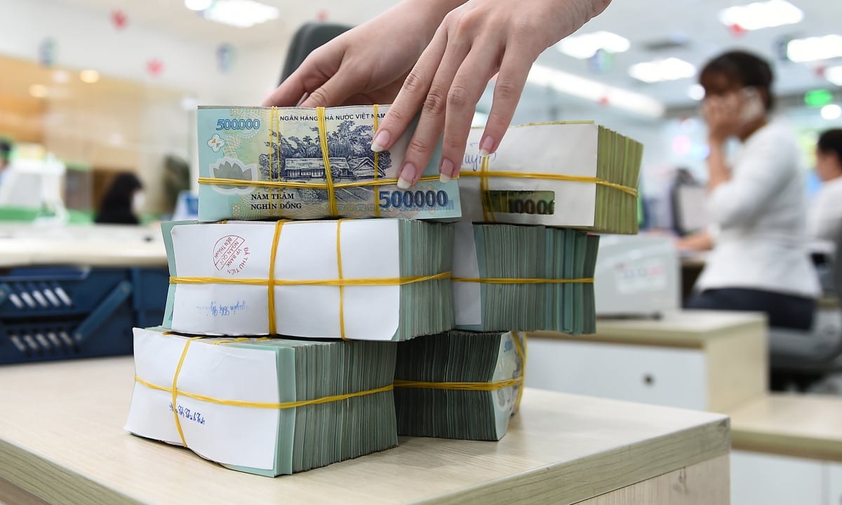 Dung Quat oil refinery owner deposits 1.5 billion USD in bank