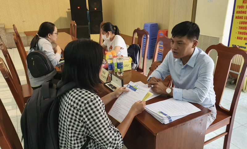 The Department of Labor, Invalids and Social Affairs of Ho Chi Minh City regularly organizes job fairs to connect labor supply and demand.