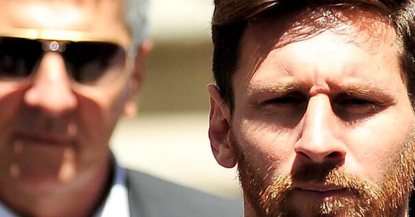 Messi's father confirms son's return to Barcelona