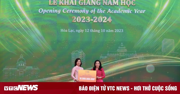 SHB fortalece el apoyo a los estudiantes de la Universidad Nacional de Hanoi