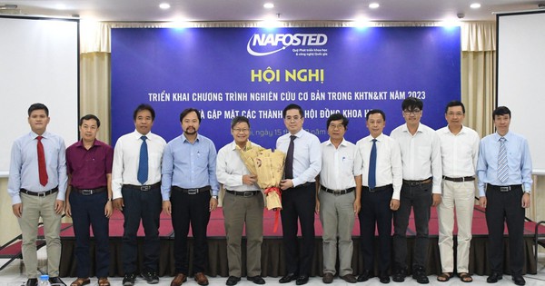 Một nhà khoa học xin rút khỏi hội đồng ngành toán, lãnh đạo Quỹ NAFOSTED nói gì?