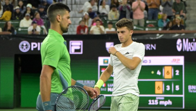 Djokovic et Nardi se sont dépassés, le score augmentant à 5-3 pour Nardi dans le troisième set. Photo : ESPN