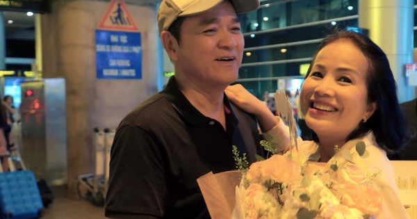 Quoc Thao welcomed Minh Trang back with emotion, the theater welcomed "Phồn Y" of Hanoi