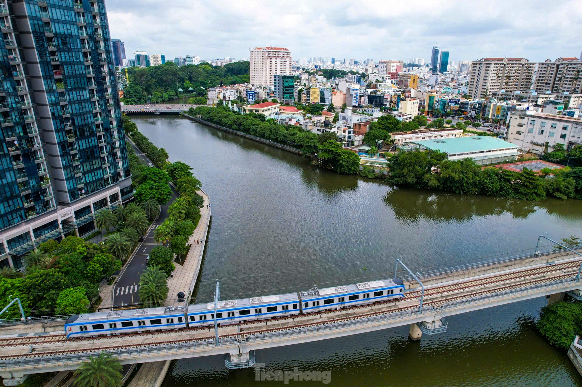 Nhìn trên cao toàn tuyến metro số 1 Bến Thành - Suối Tiên ảnh 2