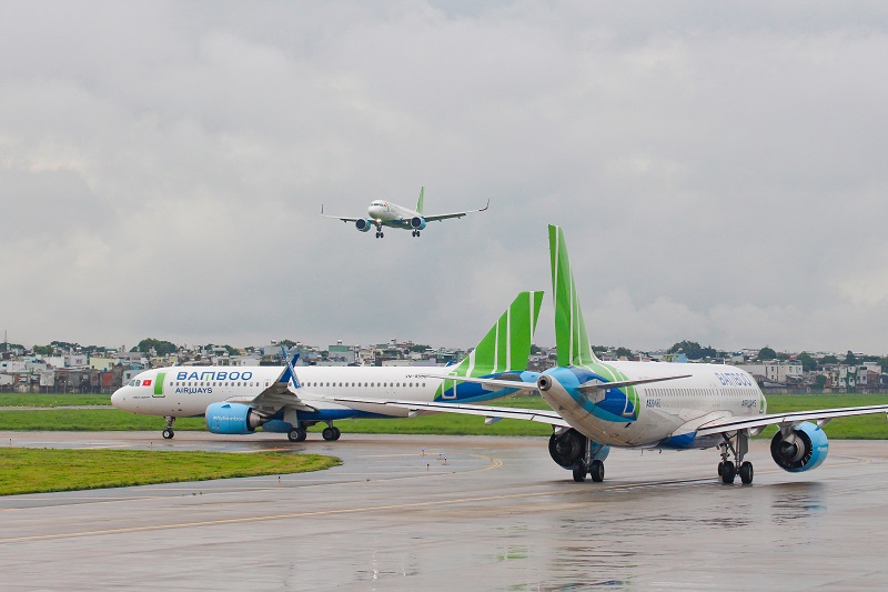 En ce qui concerne les activités de transport aérien et d'aviation générale, le ratio de capital des investisseurs étrangers dans une entreprise de transport aérien ne doit pas dépasser 34 % du capital social.