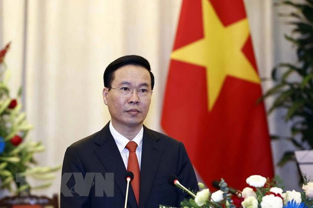 Ständige Pflege und Weiterentwicklung der besonderen Beziehungen zwischen Vietnam und Laos, Bild 1