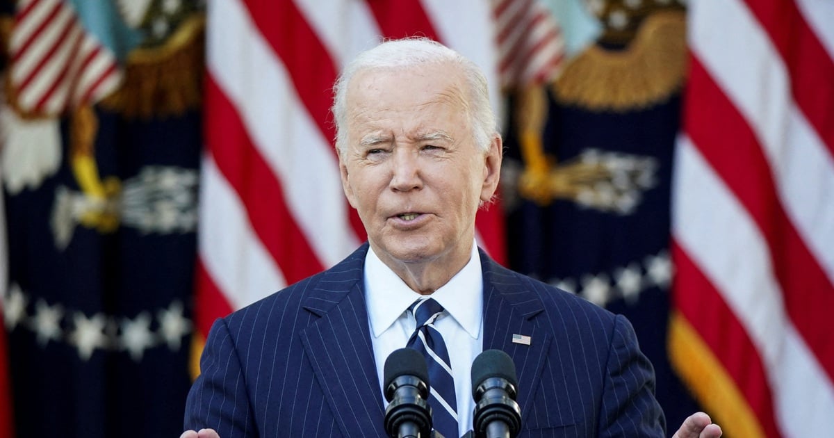 Ông Biden hứa chuyển giao quyền lực hòa bình và trật tự cho ông Trump