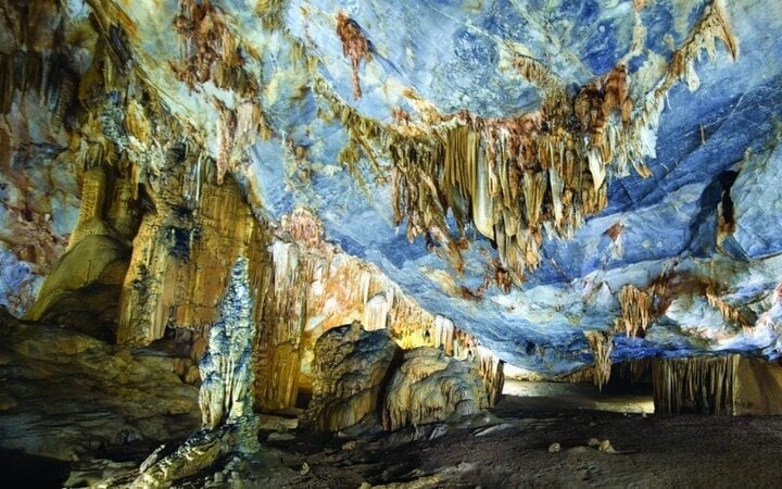 Paradise Cave.